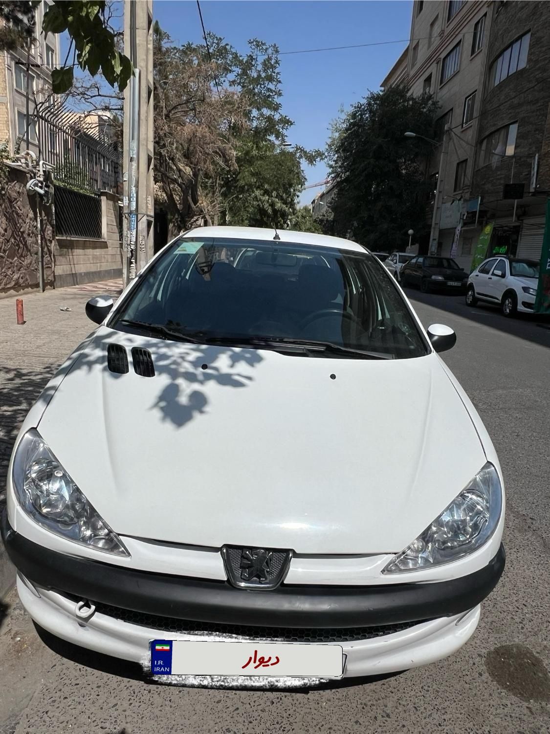 پژو ۲۰۶ صندوق دار v8 - 1394