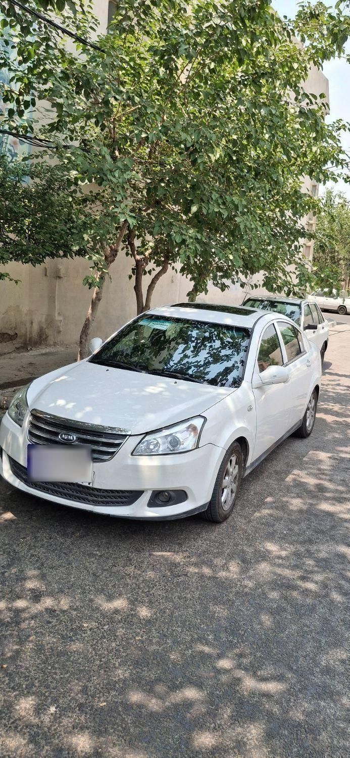 ام وی ام 550 اتوماتیک - 1396