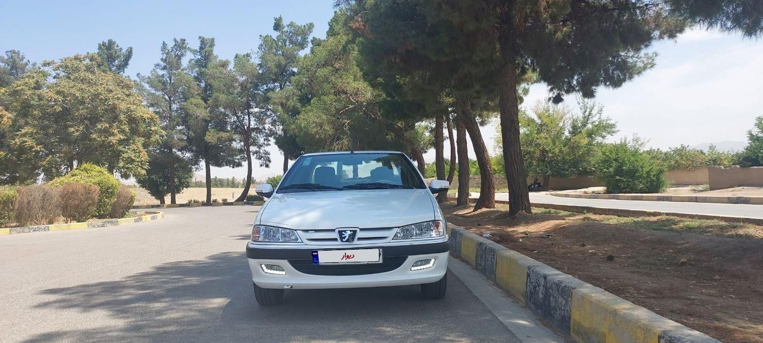 پژو پارس سال - 1402