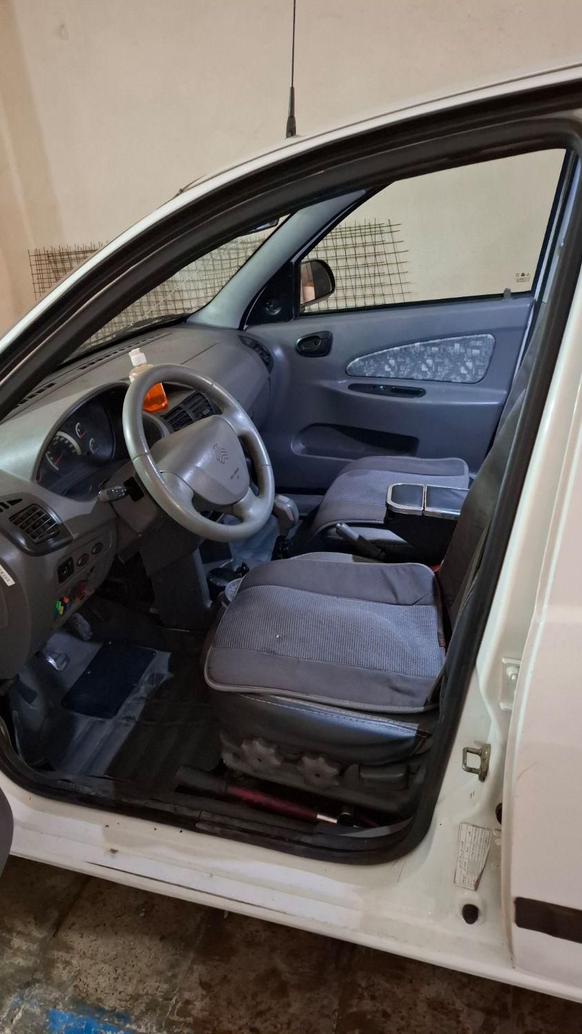 تیبا صندوق دار SX - 1394