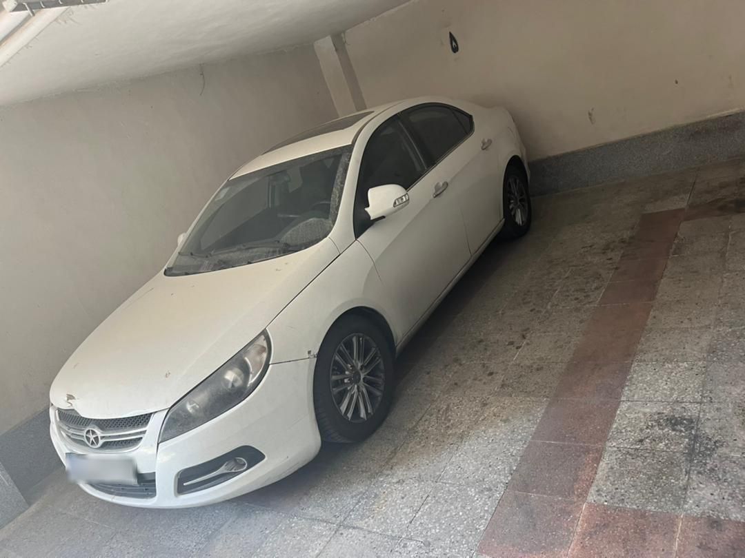 خودرو جک، J5 آگهی ann_19348549