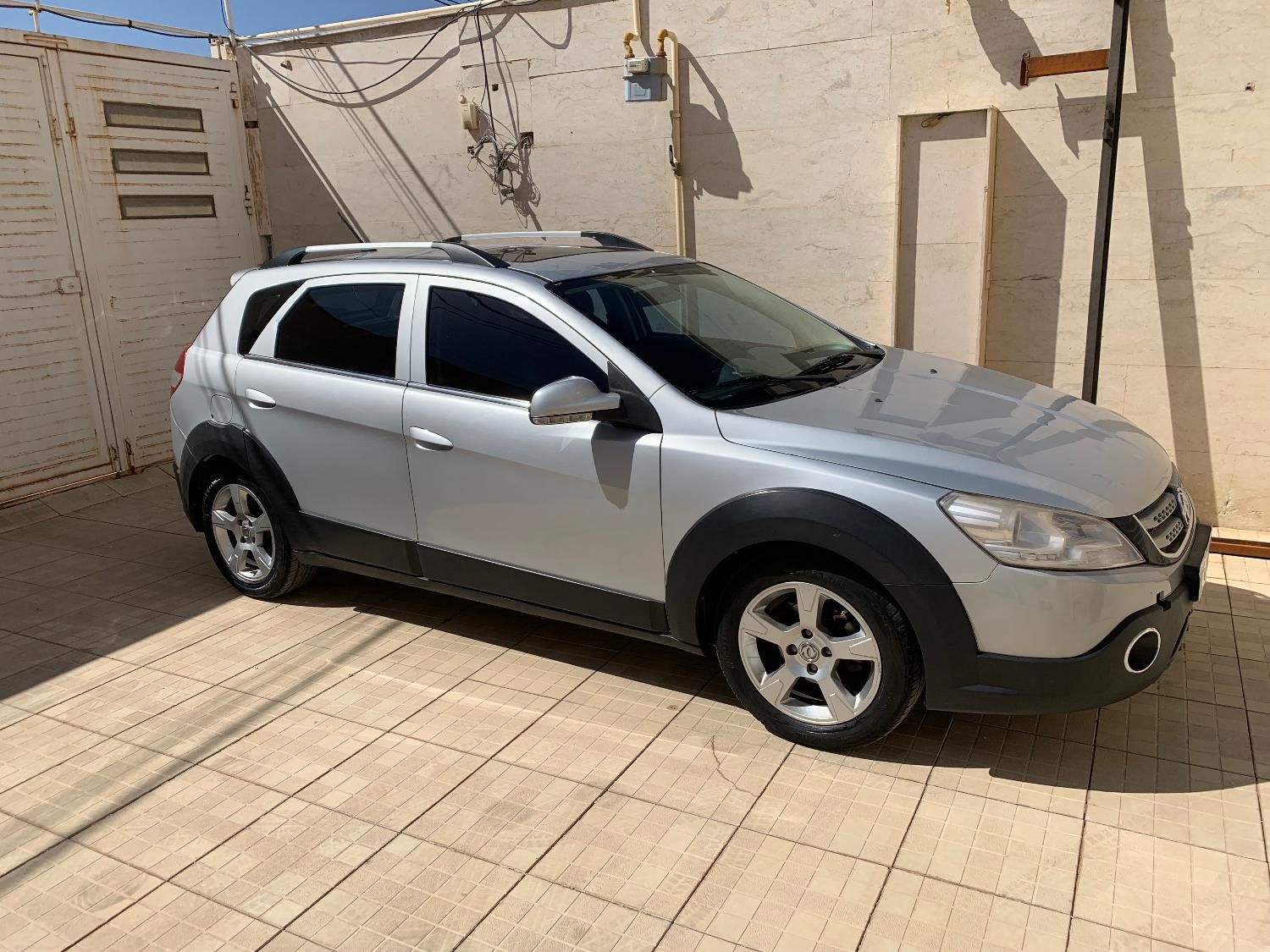 خودرو دانگ فنگ، H30 کراس آگهی ann_19348577