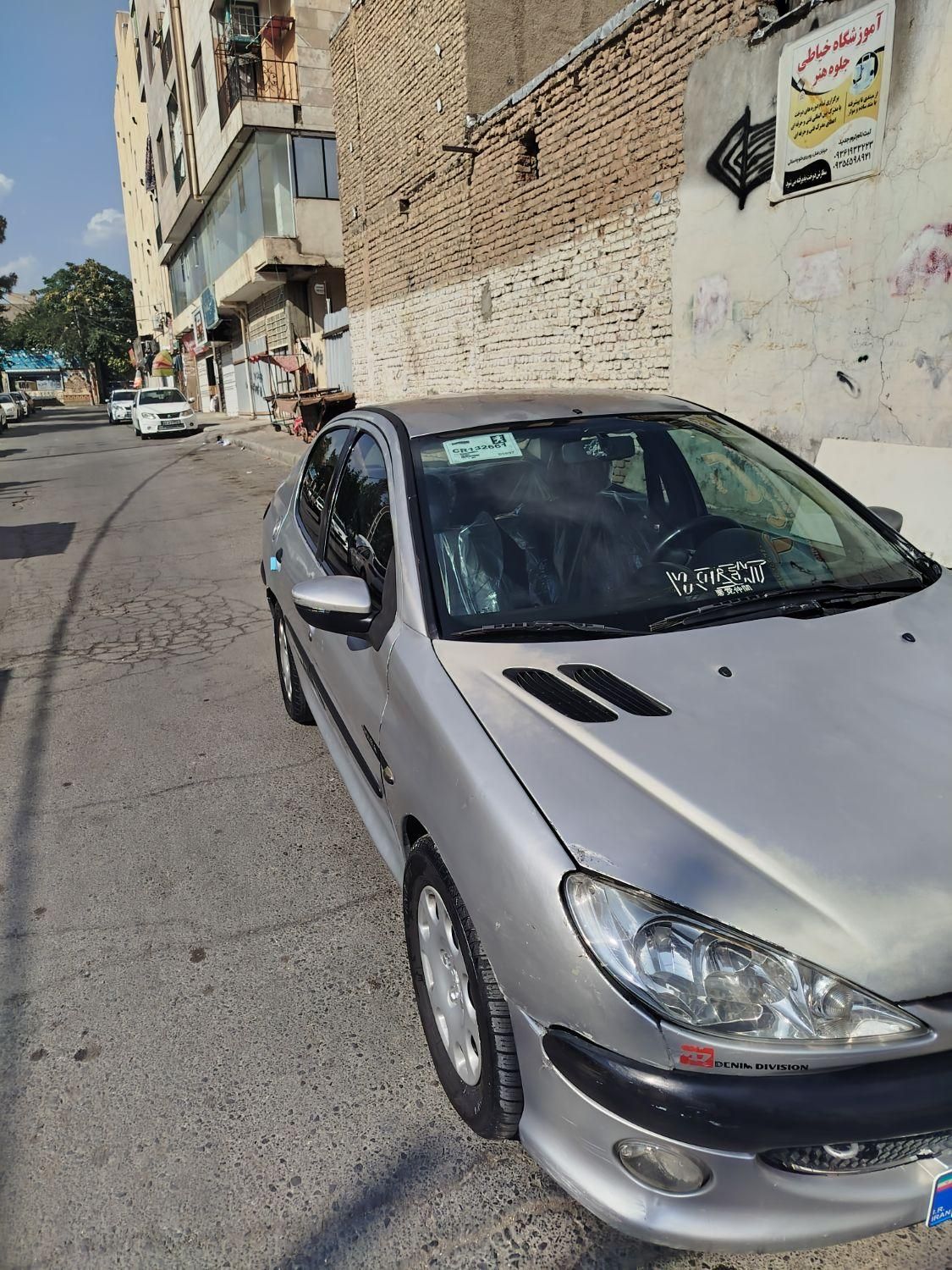 پژو ۲۰۶ صندوق دار v8 - 1385