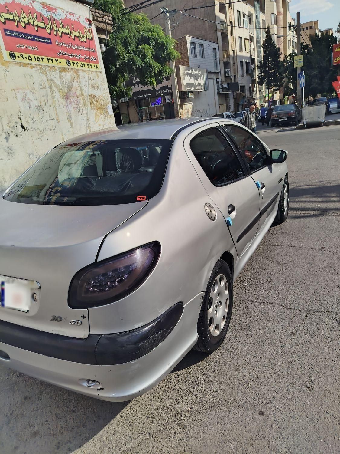 پژو ۲۰۶ صندوق دار v8 - 1385