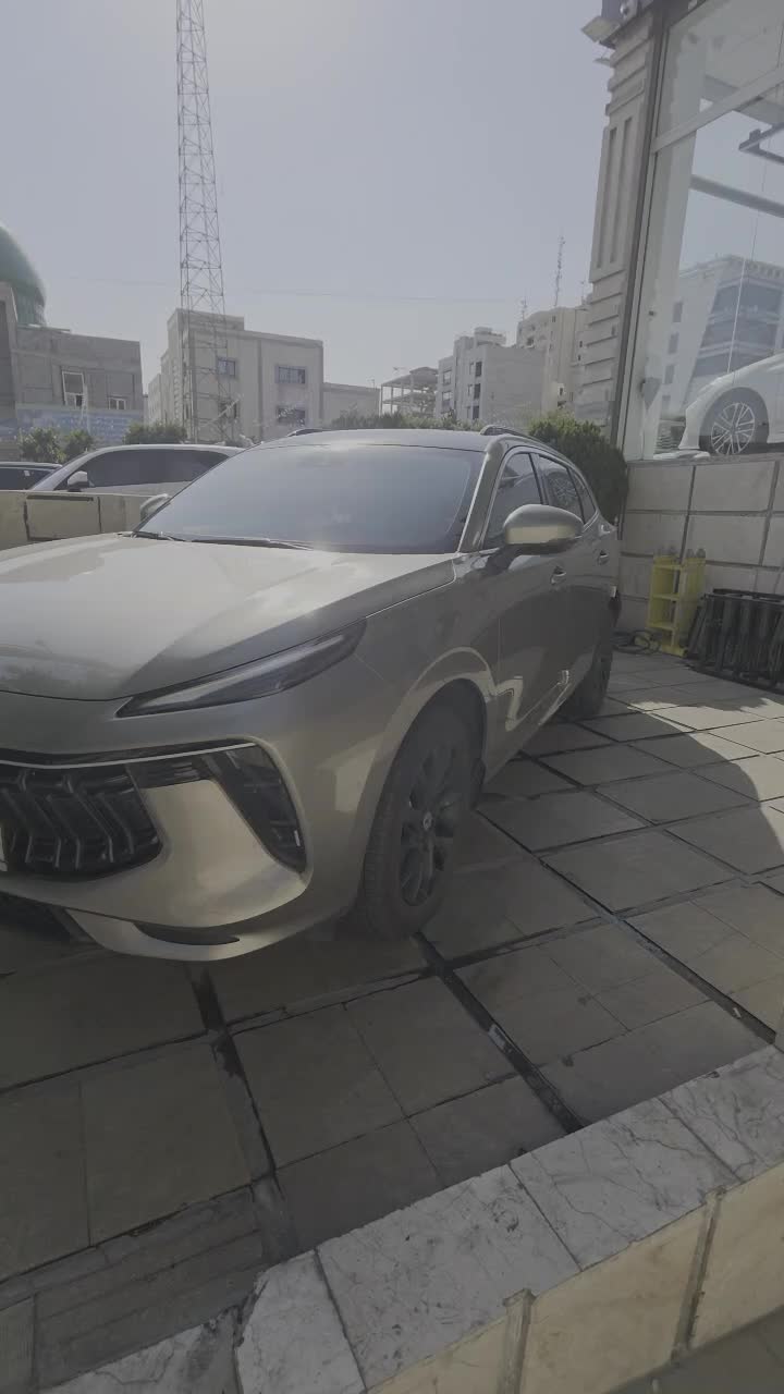 خودرو لاماری، ایما آگهی ann_19348773