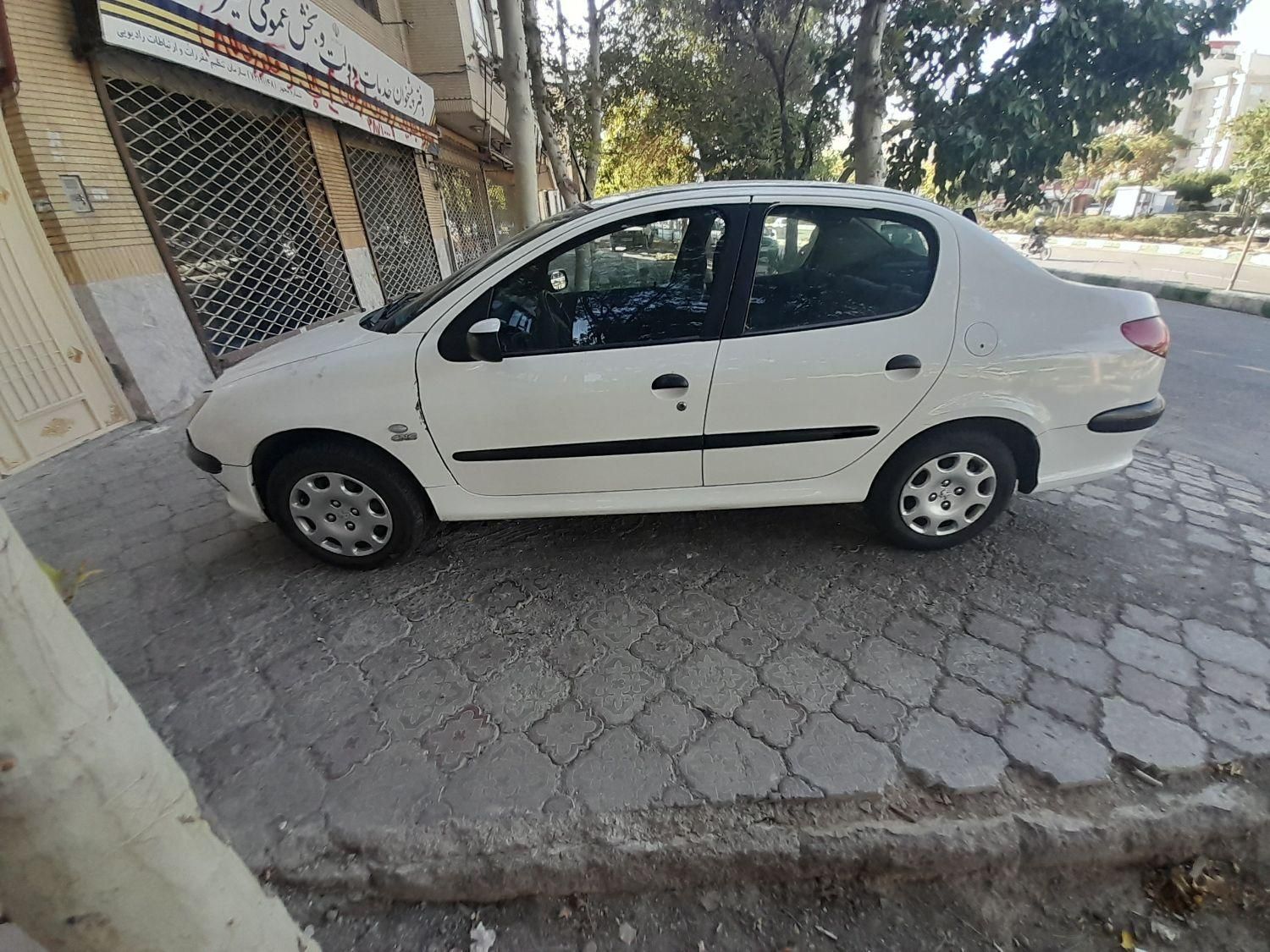 پژو 206 تیپ 5 - 1387