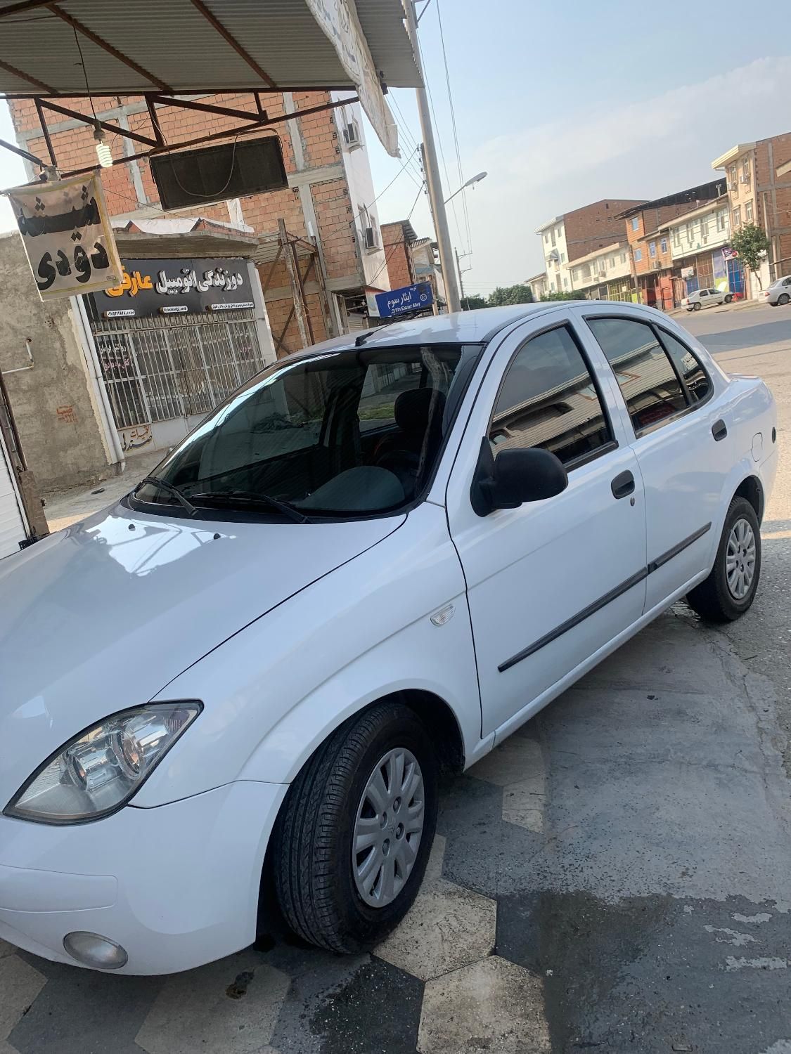 تیبا صندوق دار SX - 1396