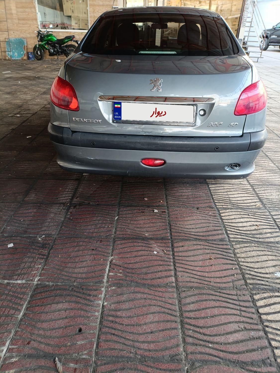 پژو ۲۰۶ صندوق دار v8 - 1397