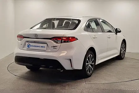تویوتا لوین E210 توربو - 2023
