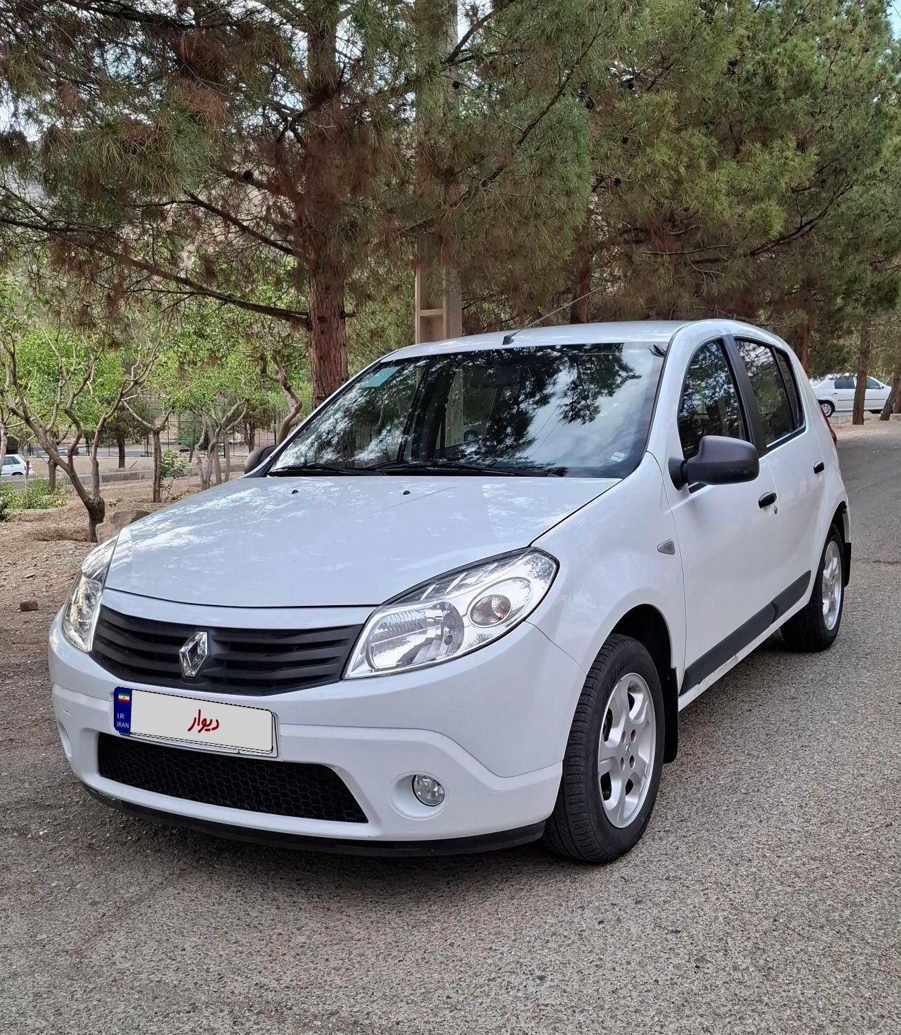 خودرو رنو، ساندرو آگهی ann_19349612