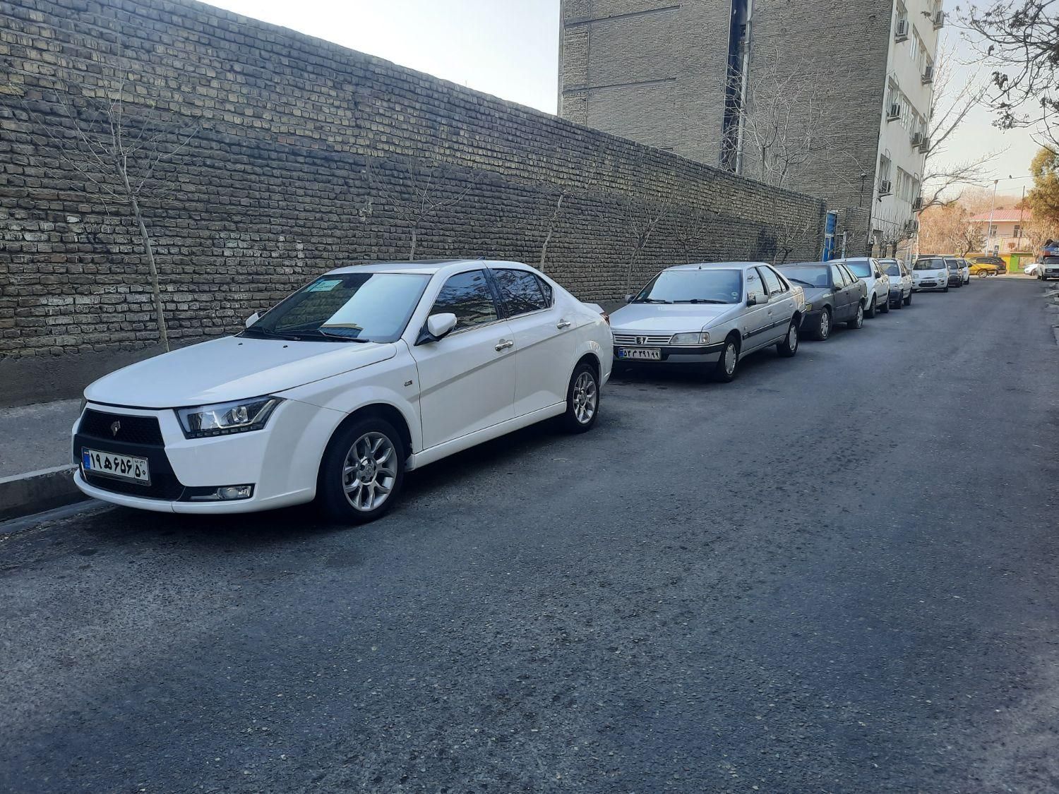 دنا پلاس توربو اتوماتیک - 1402