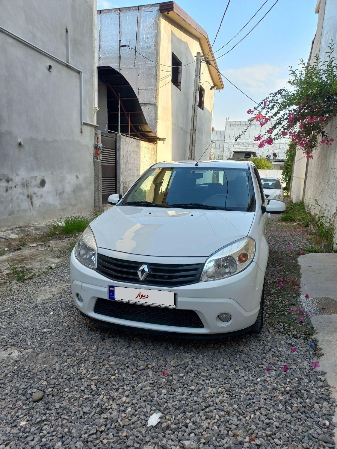 خودرو رنو، ساندرو آگهی ann_19350060