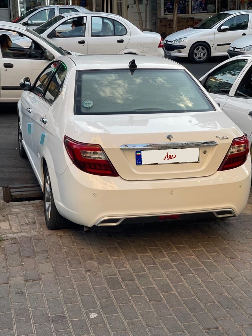 دنا پلاس توربو 6 دنده - 1400
