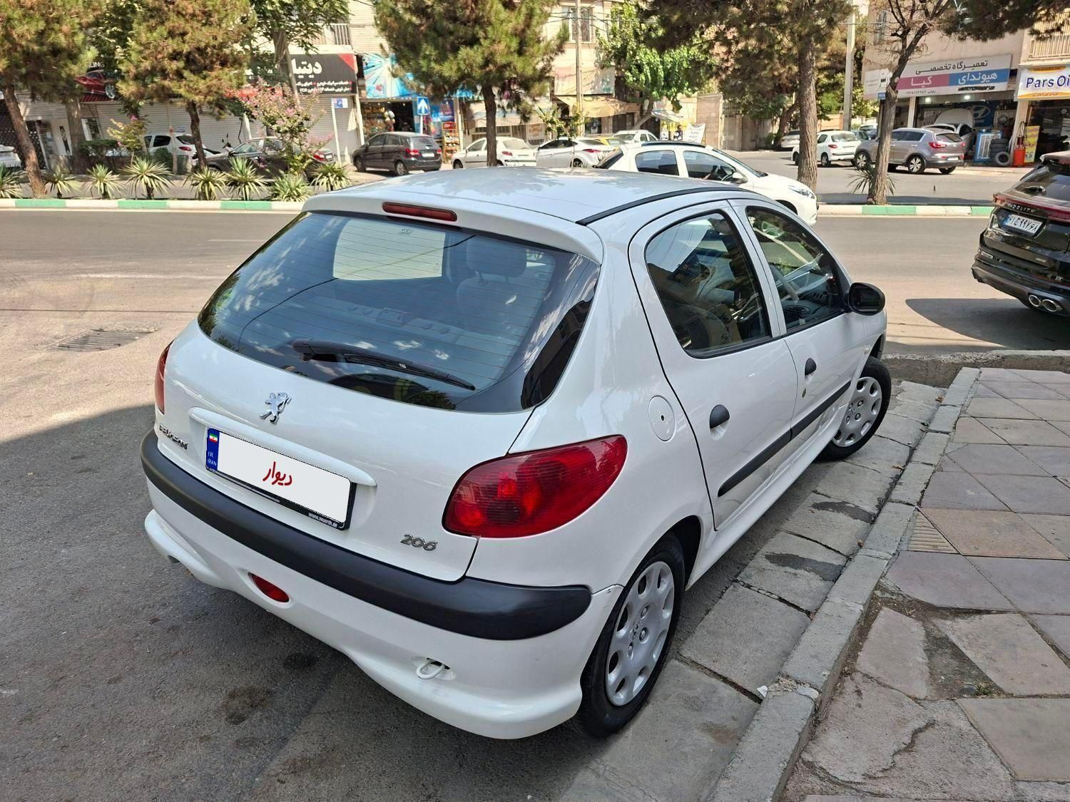 خودرو پژو، 206 آگهی ann_19350308