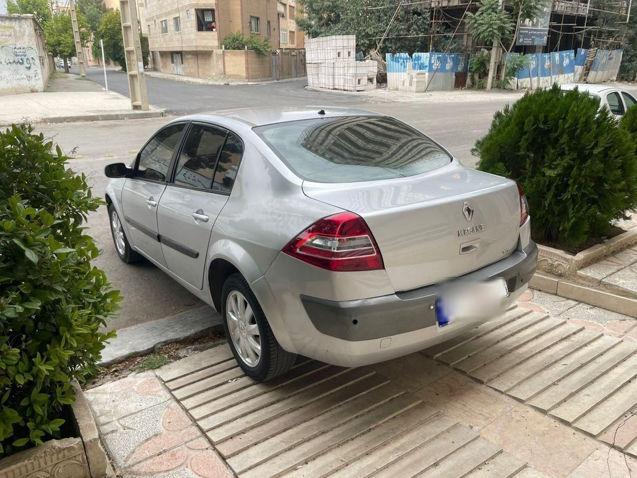 رنو مگان وارداتی اتوماتیک 2000 - 2007
