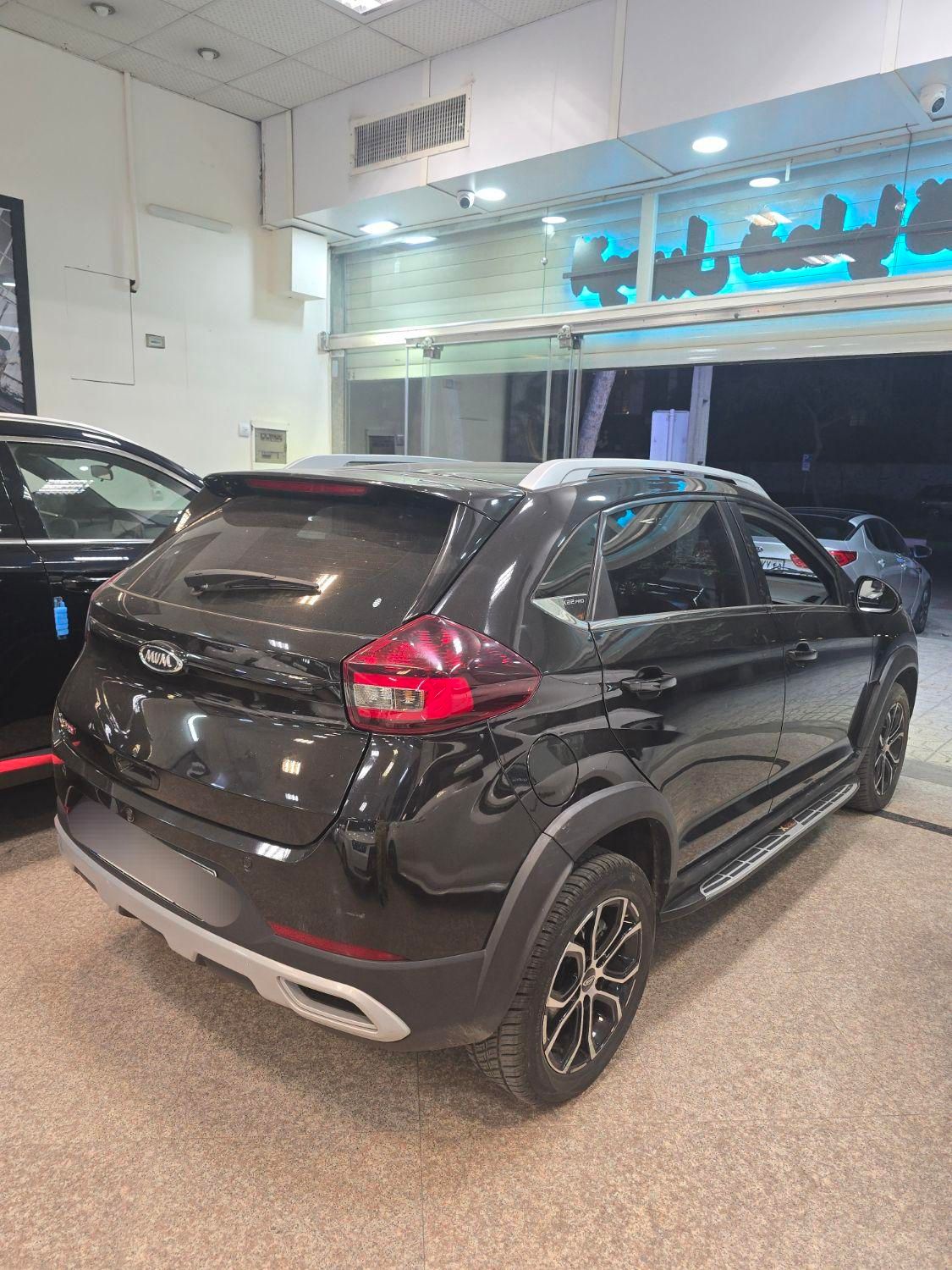 ام وی ام X22 پرو اتوماتیک IE - 1401