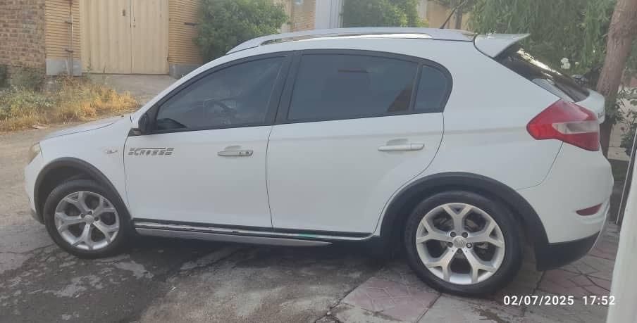 برلیانس C3 کراس اتوماتیک 1650 - 1397