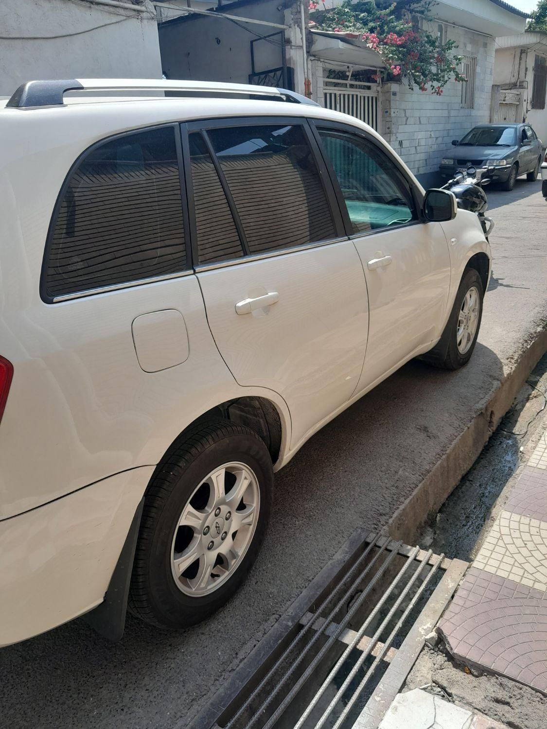 ام وی ام X33 دنده‌ای ساده - 1393