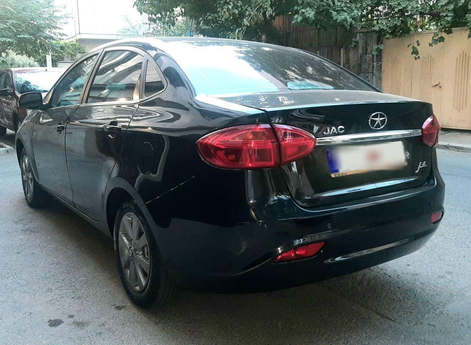 جک J4 اتوماتیک ساده - 1403