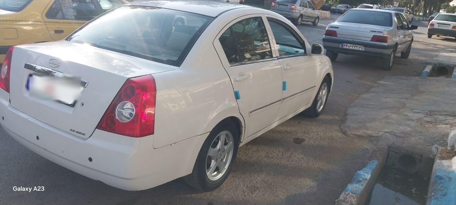 ام وی ام 530 دنده ای - 1390