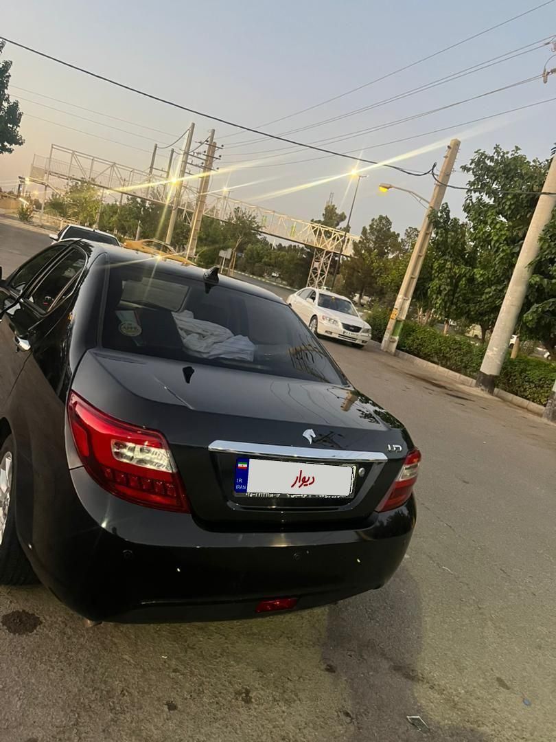 دنا پلاس توربو اتوماتیک - 1401
