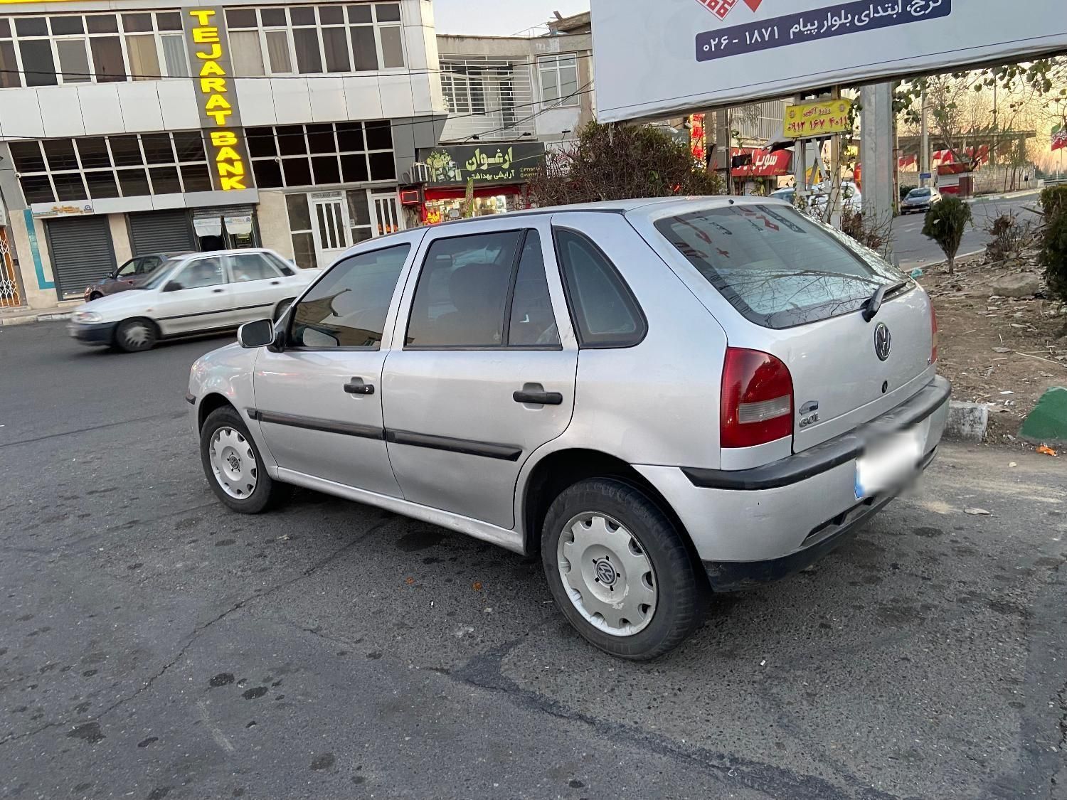 خودرو فولکس، گل آگهی ann_19352250