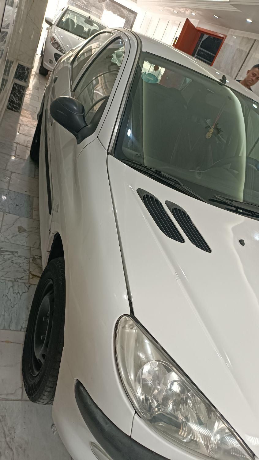 پژو ۲۰۶ صندوق دار v8 - 1390