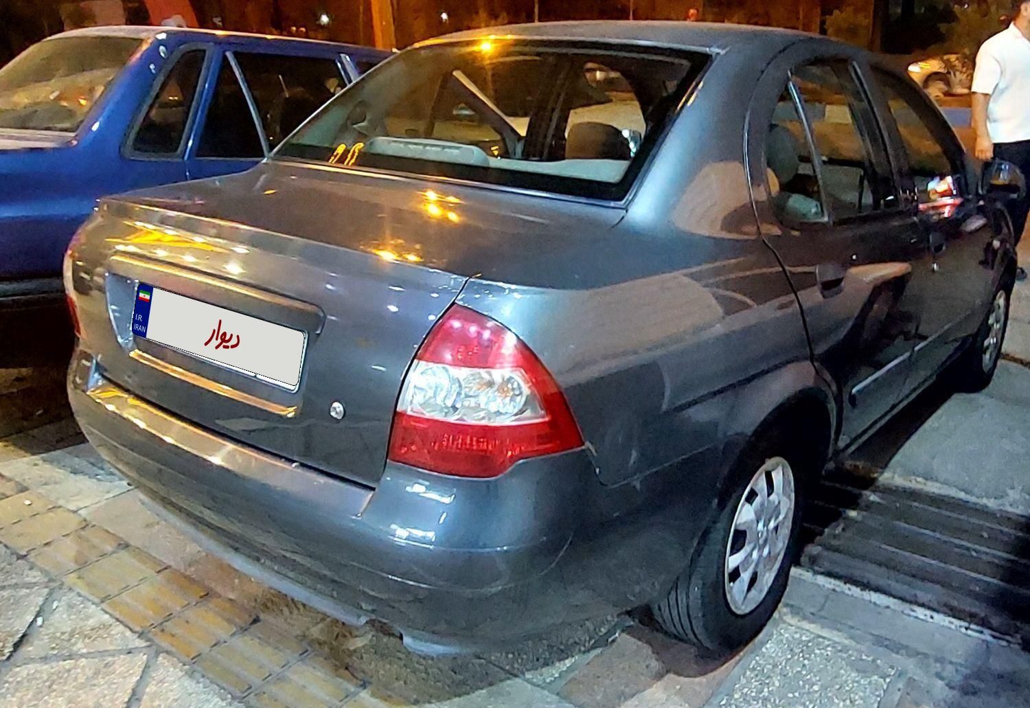 تیبا صندوق دار SX - 1395