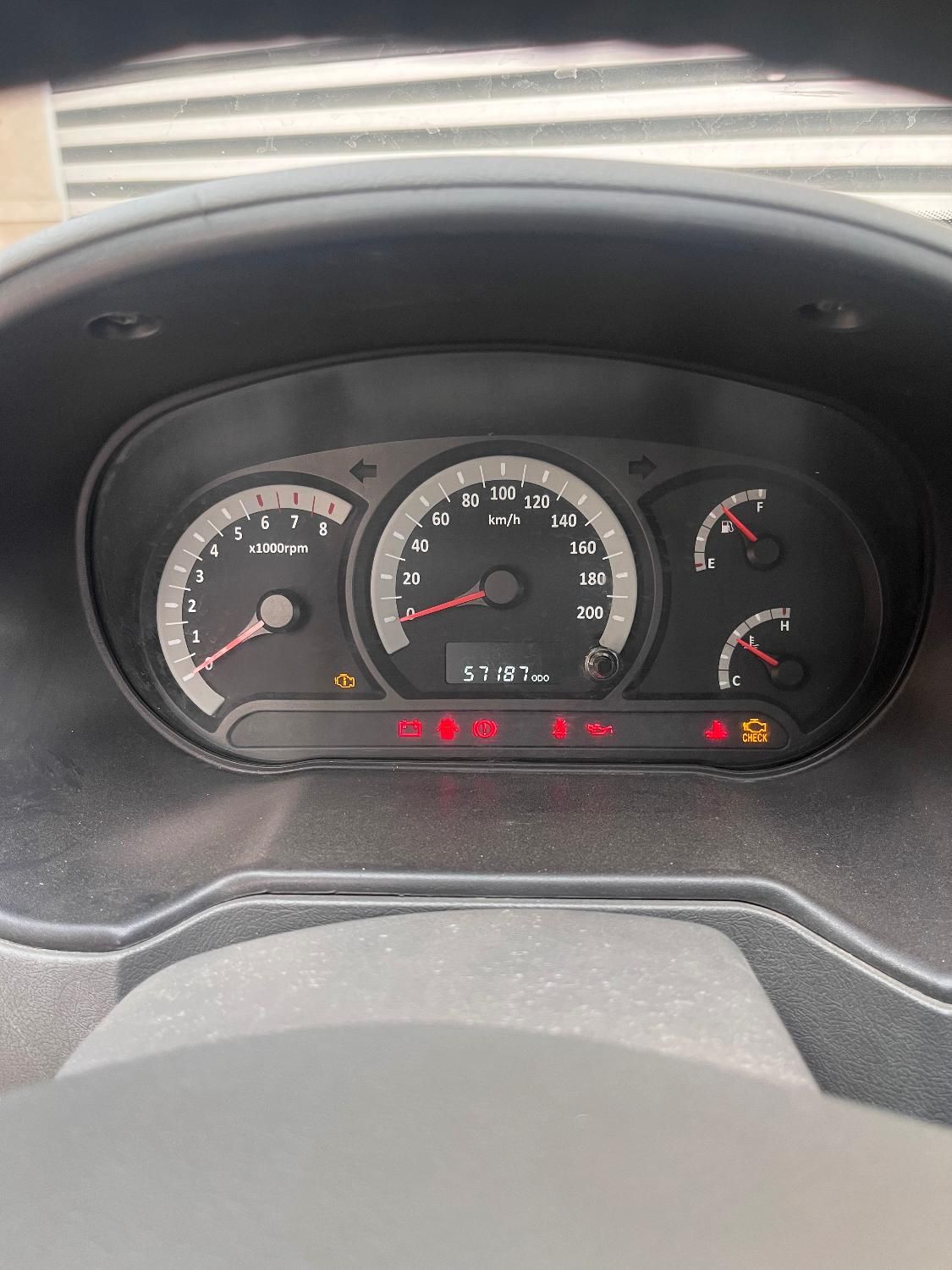 تیبا صندوق دار SX - 1398