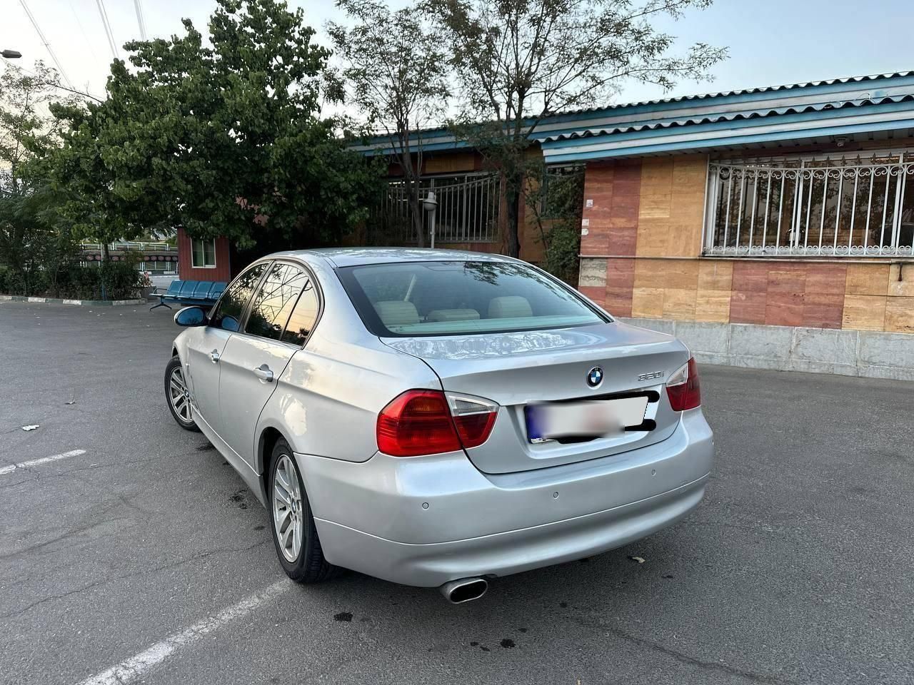 ب ام و سری 3 سدان 320i - 2006