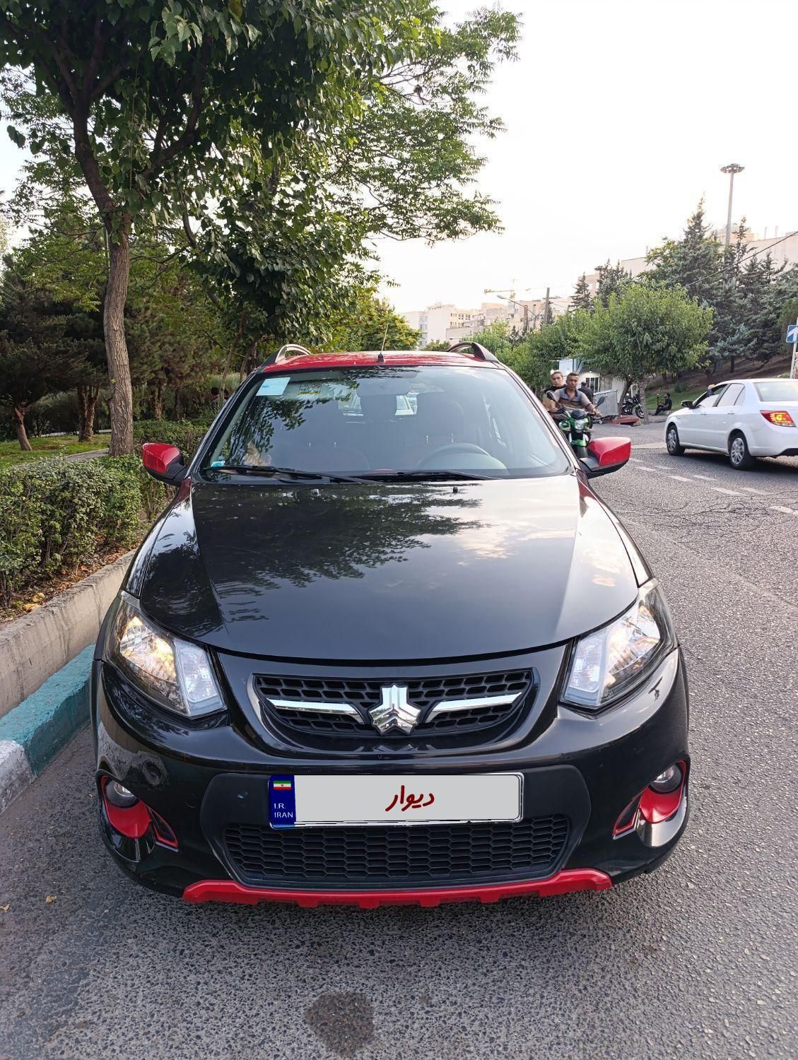 خودرو کوییک، R آگهی ann_19352479