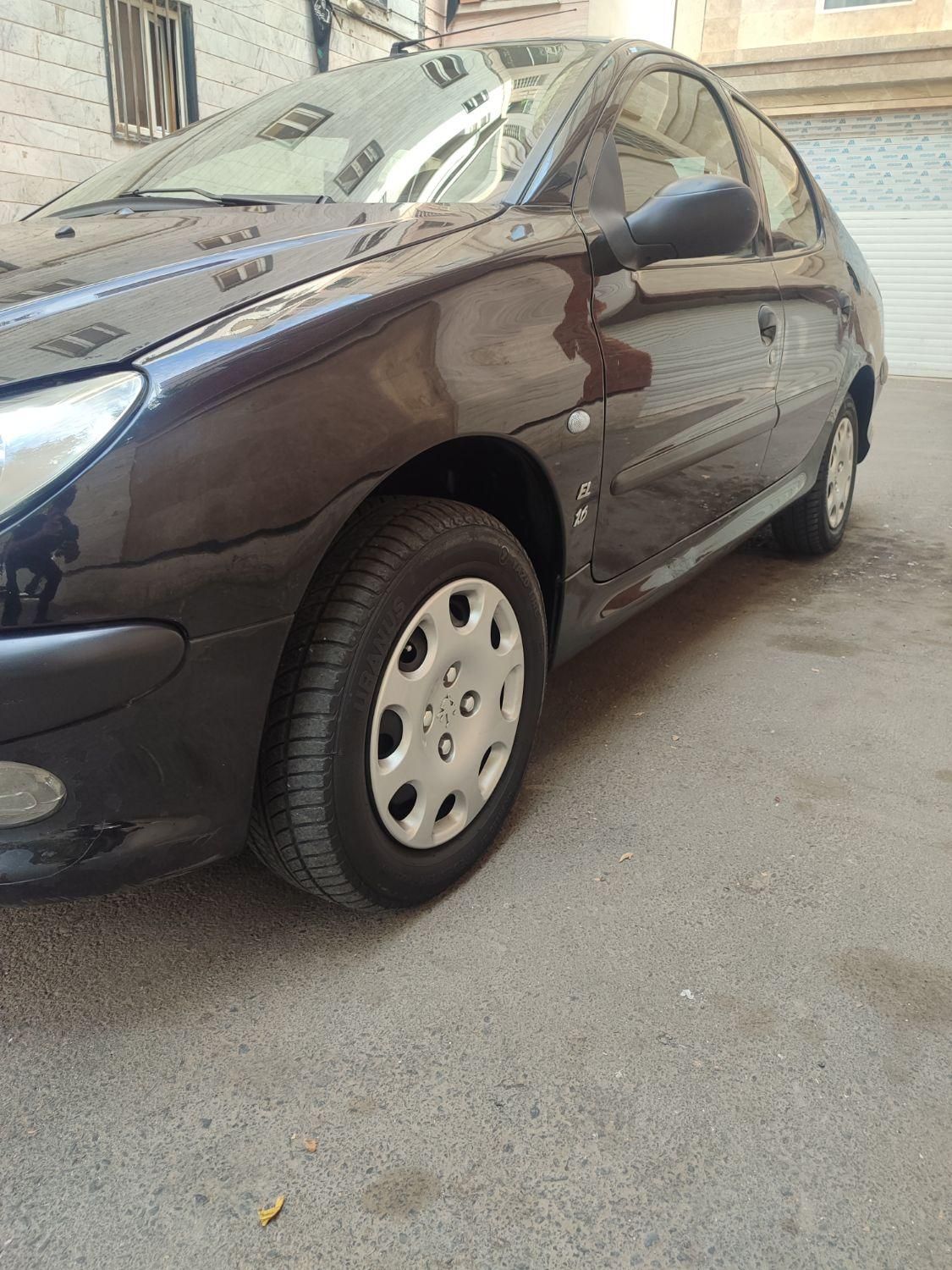 پژو ۲۰۶ صندوق دار v2 - 1390