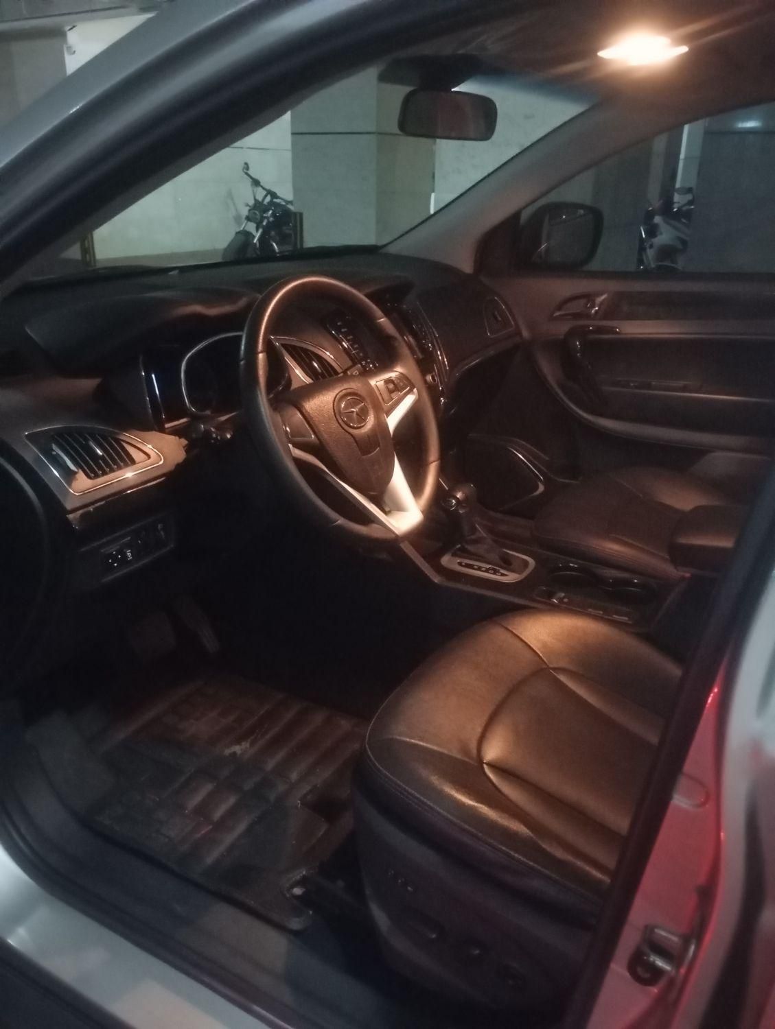 جک S5 اتوماتیک - 1396