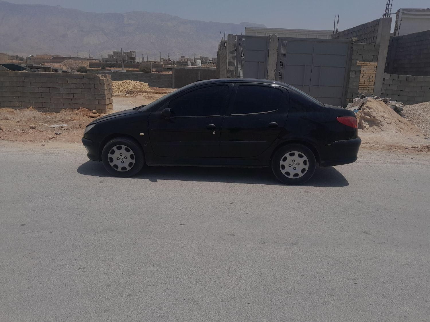 پژو ۲۰۶ صندوق دار v8 - 1393