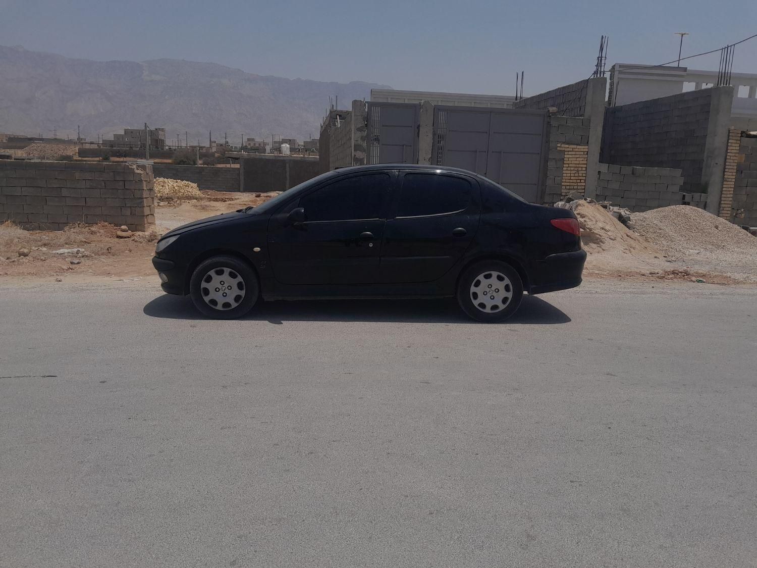 پژو ۲۰۶ صندوق دار v8 - 1393