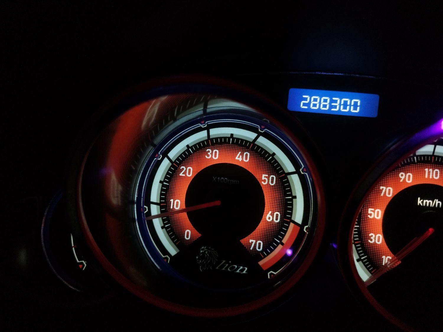 پژو ۲۰۶ صندوق دار v8 - 1387