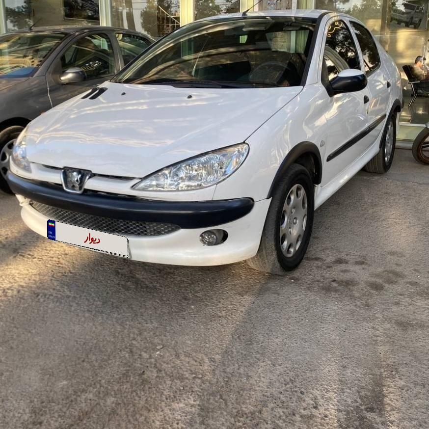 پژو ۲۰۶ صندوق دار v8 - 1395