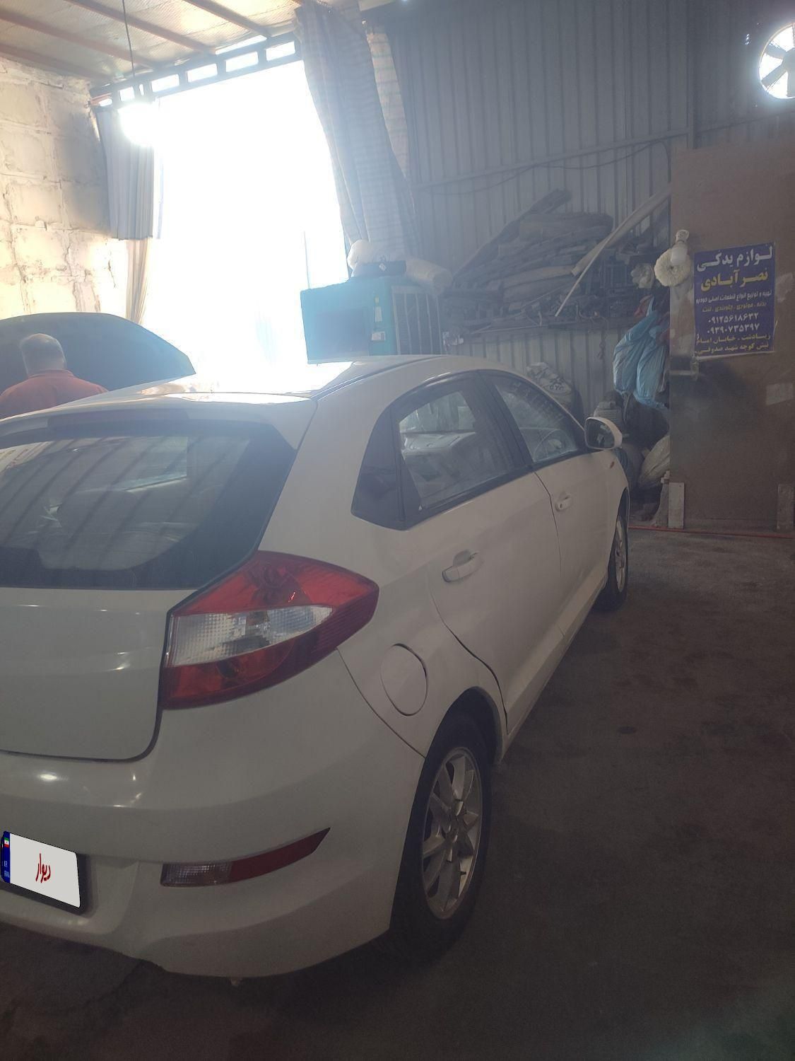 ام وی ام 315 هاچ بک ساده دنده ای - 1392