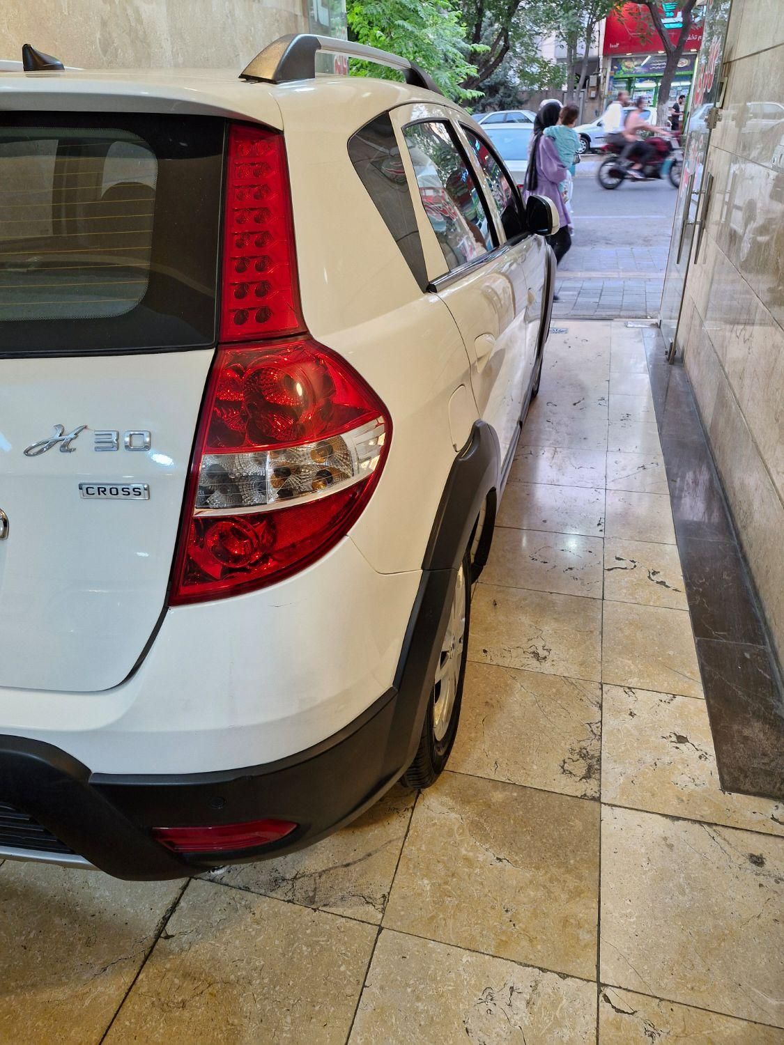 دانگ فنگ H30 کراس اتوماتیک - 1398