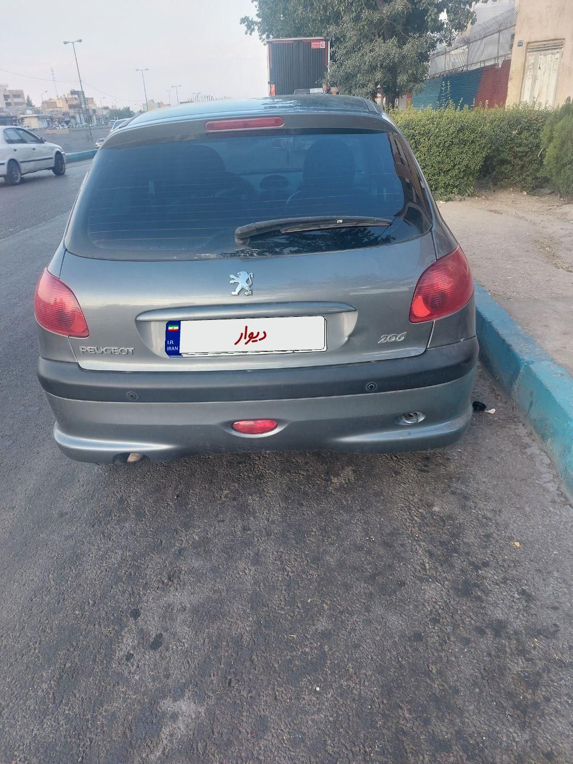 پژو 206 تیپ 2 - 1398