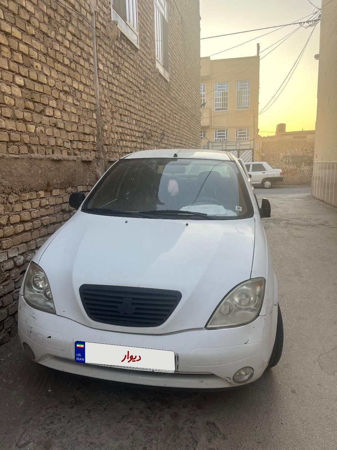 تیبا صندوق دار SX - 1393