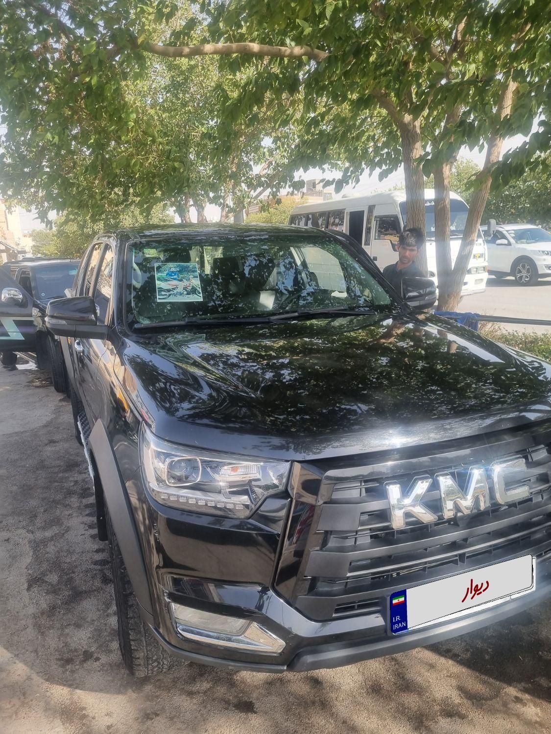 خودرو کی ام سی، T8 آگهی ann_19353298