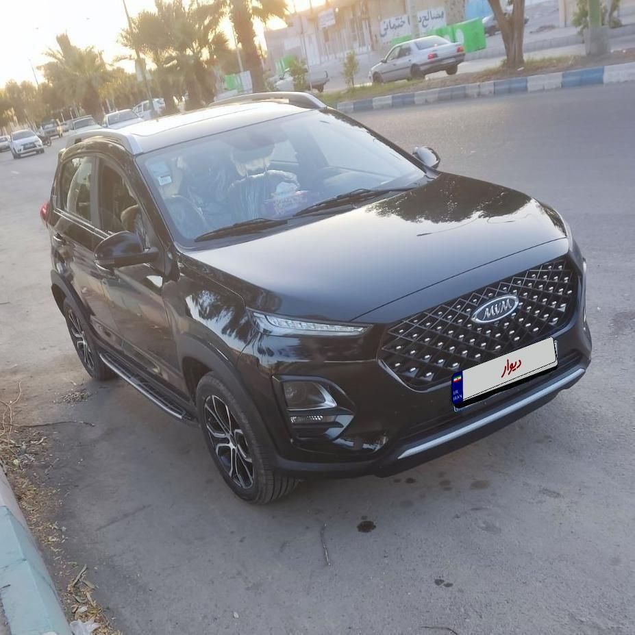 ام وی ام X22 دنده‌ای لاکچری - 1399