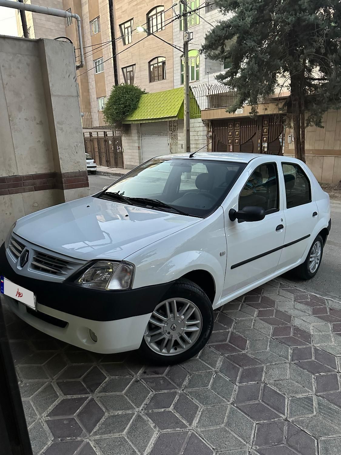 خودرو رنو، وانت تندر ۹۰ آگهی ann_19354901