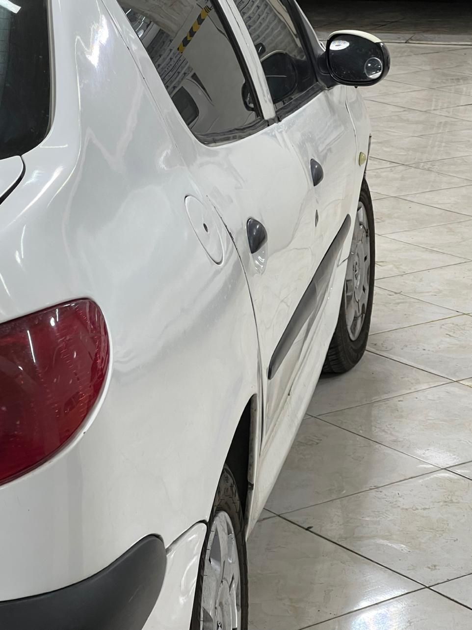 پژو ۲۰۶ صندوق دار v8 - 1392