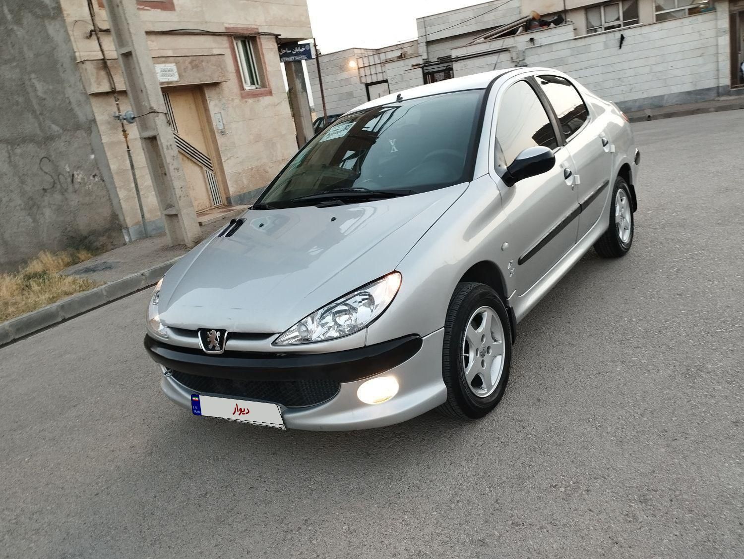 خودرو پژو، ۲۰۶ صندوق دار آگهی ann_19355293