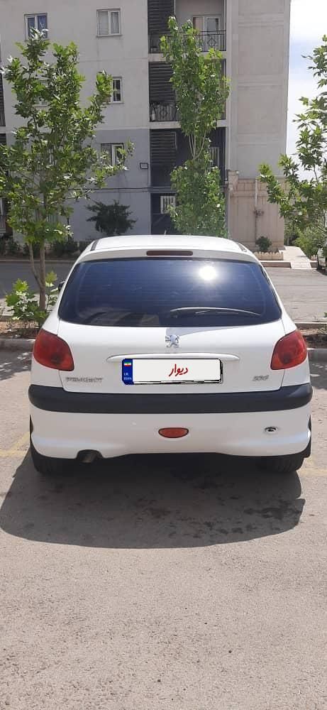 پژو 206 تیپ 5 - 1396