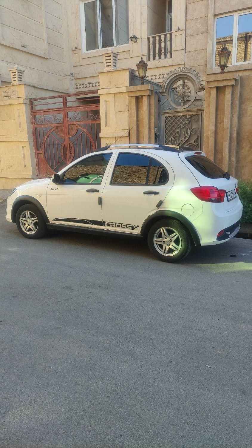 خودرو کوییک، R آگهی ann_19355456