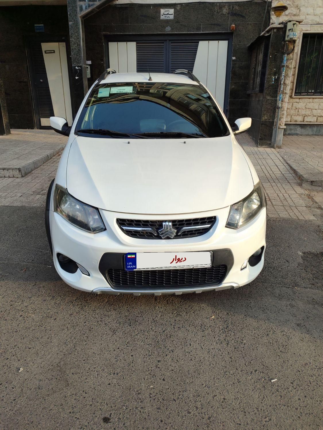 خودرو کوییک، معمولی آگهی ann_19355684
