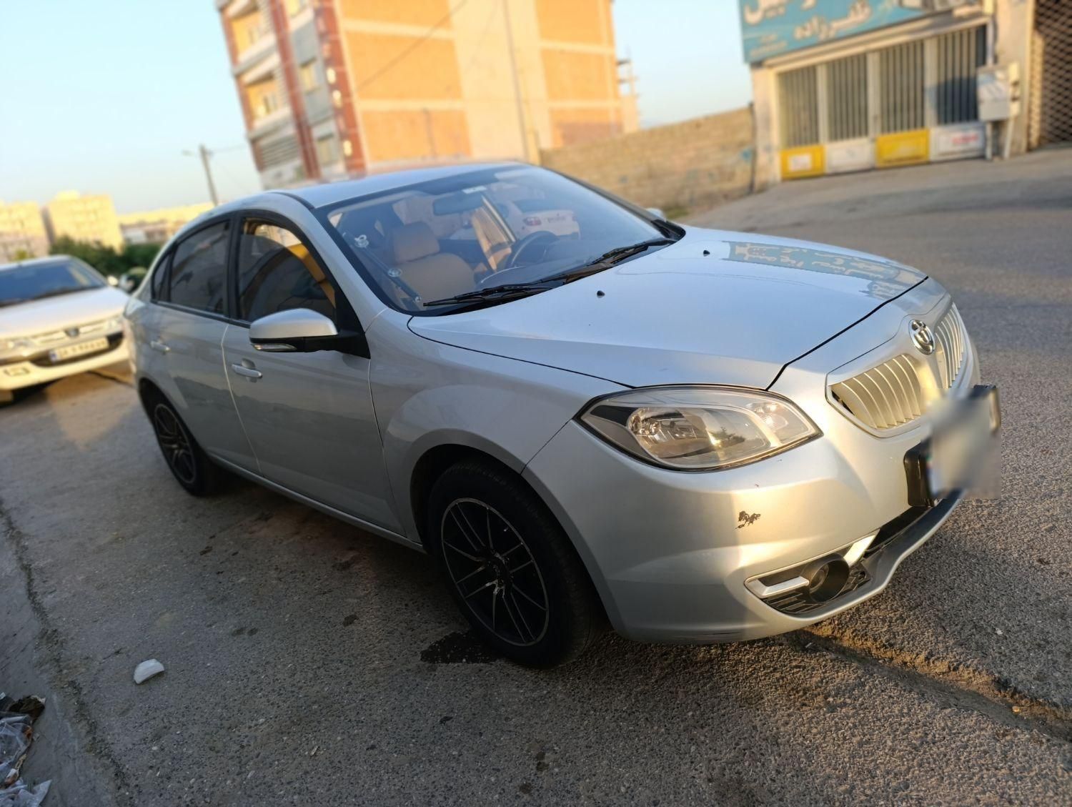 برلیانس H330 دنده‌ای 1500 - 1395